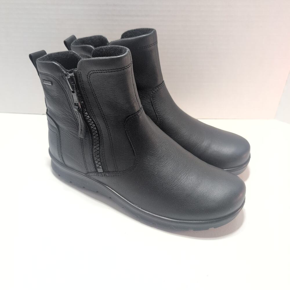 ECCO Babett Gore-Tex Ankle Bootie Black Women's 6.5 Black Zip Up Moto Biker